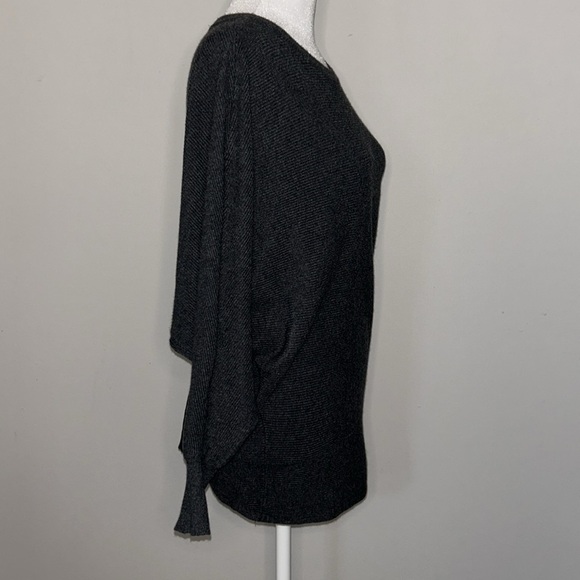 Primark Sexy Back Zipper Dolman Sleeve Sweater Size Medium - Picture 5 of 8